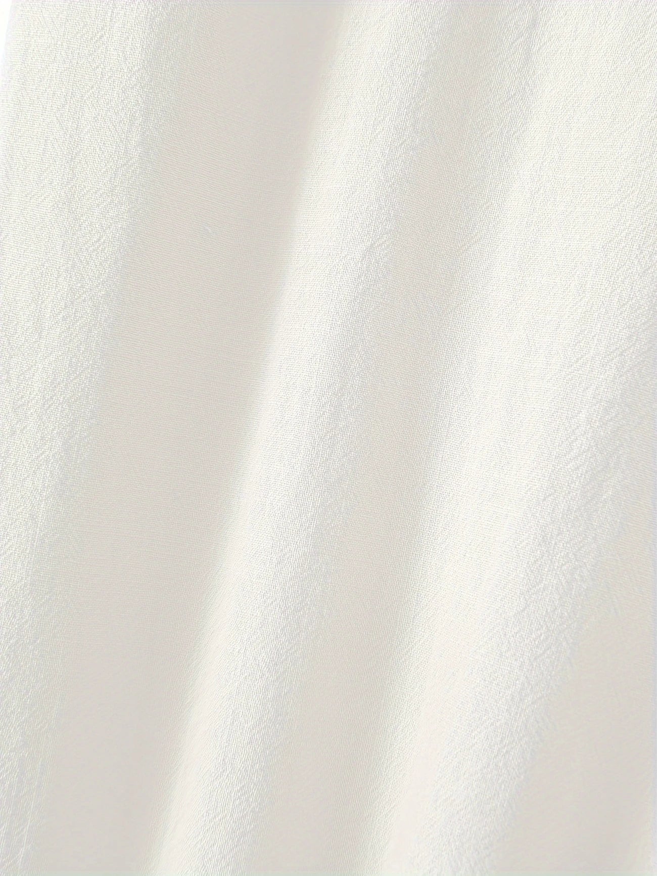 NELLY | STYLISH V-NECK BLOUSE