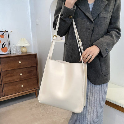 Camilla | Classic Everyday Bag