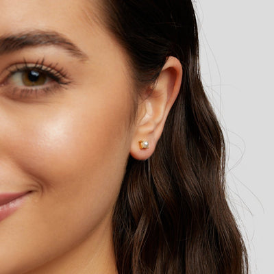 REBB | STYLISH PEARL STUD EARRINGS